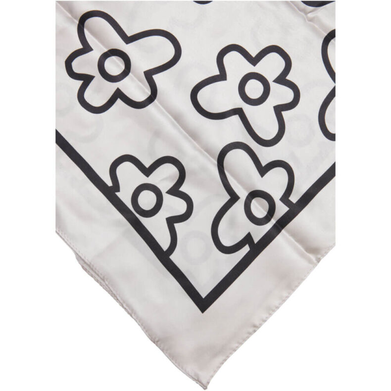 Bandana Urban Classics Satin Big Pattern White 2